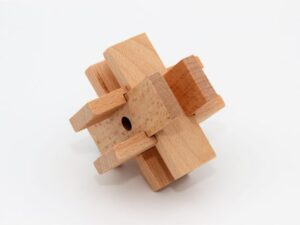 הכדור הכלוא