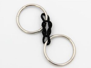 2 טבעות וחוט